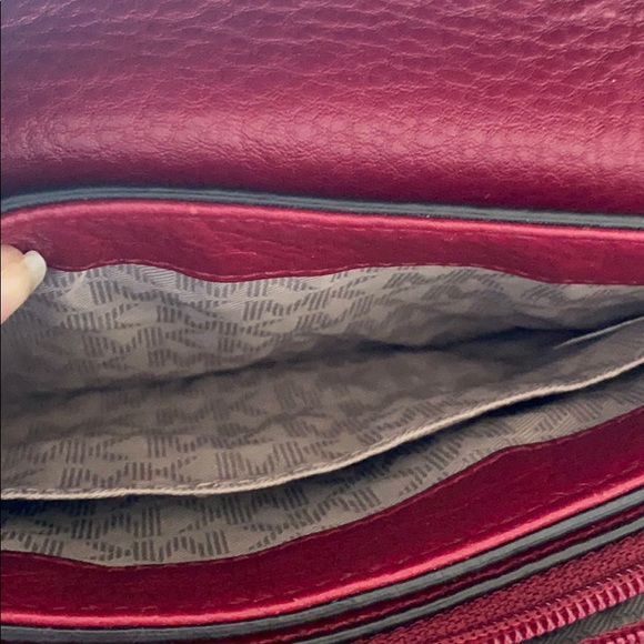 MK Red Bag And Wallet - Picture 9 of 16